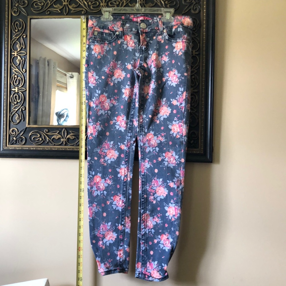 Junior straight leg jeans